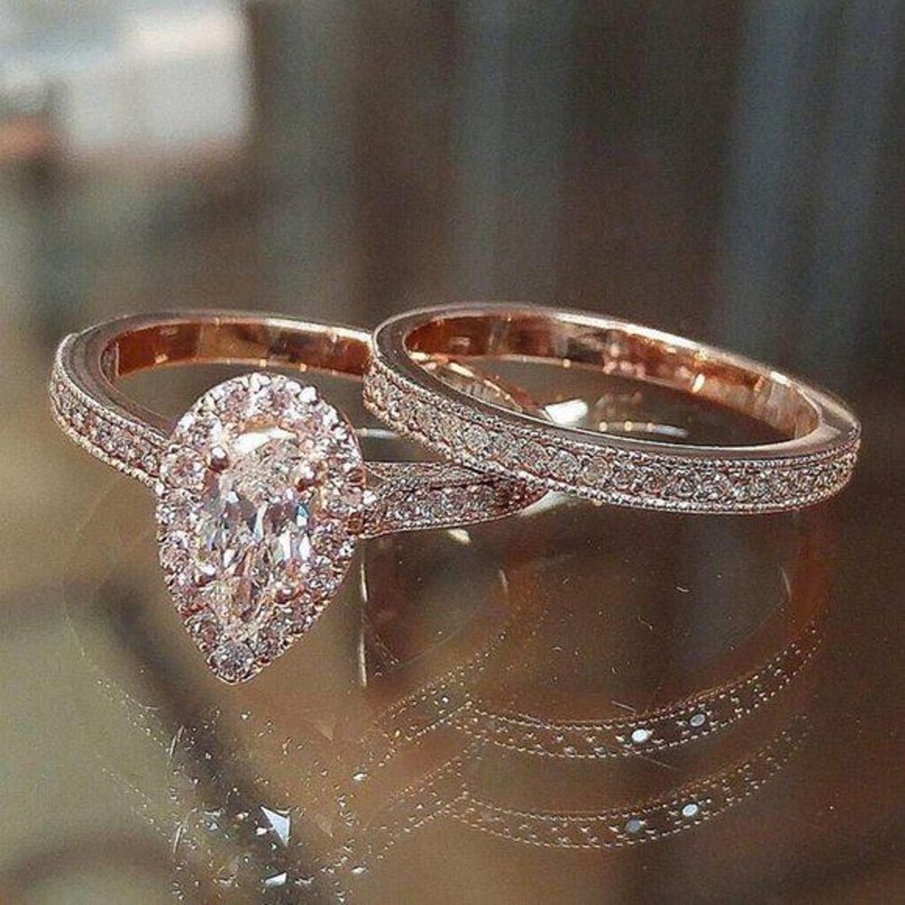 NEW 2PC 18K Rose Gold Halo Teardrop Ring